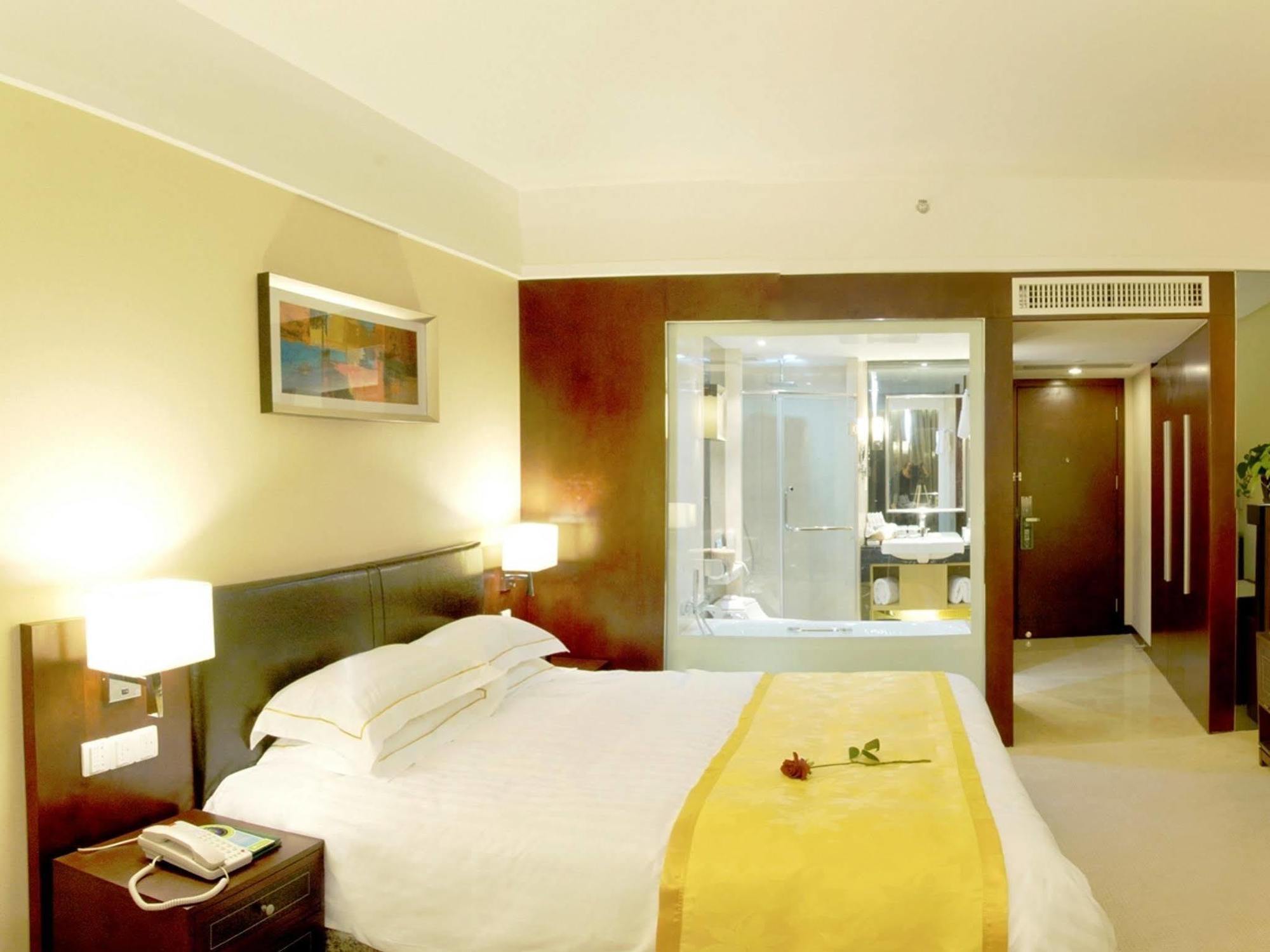 Golden Gulf Jasper Hotel Shantou Buitenkant foto